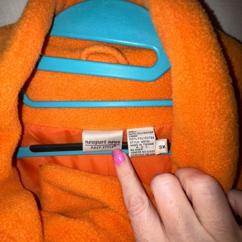 Plus Size Newport News Vibrant Orange Women's Poncho - Picture 3 of 15
